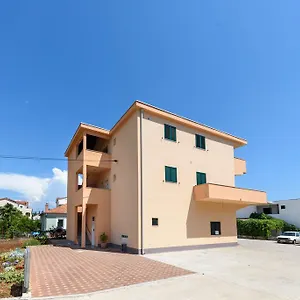 Robi Appartement Trogir